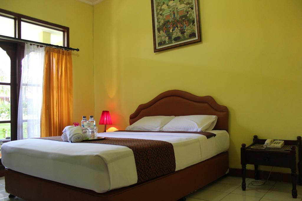 Hotel Puri Nusantara 庫塔 外观 照片