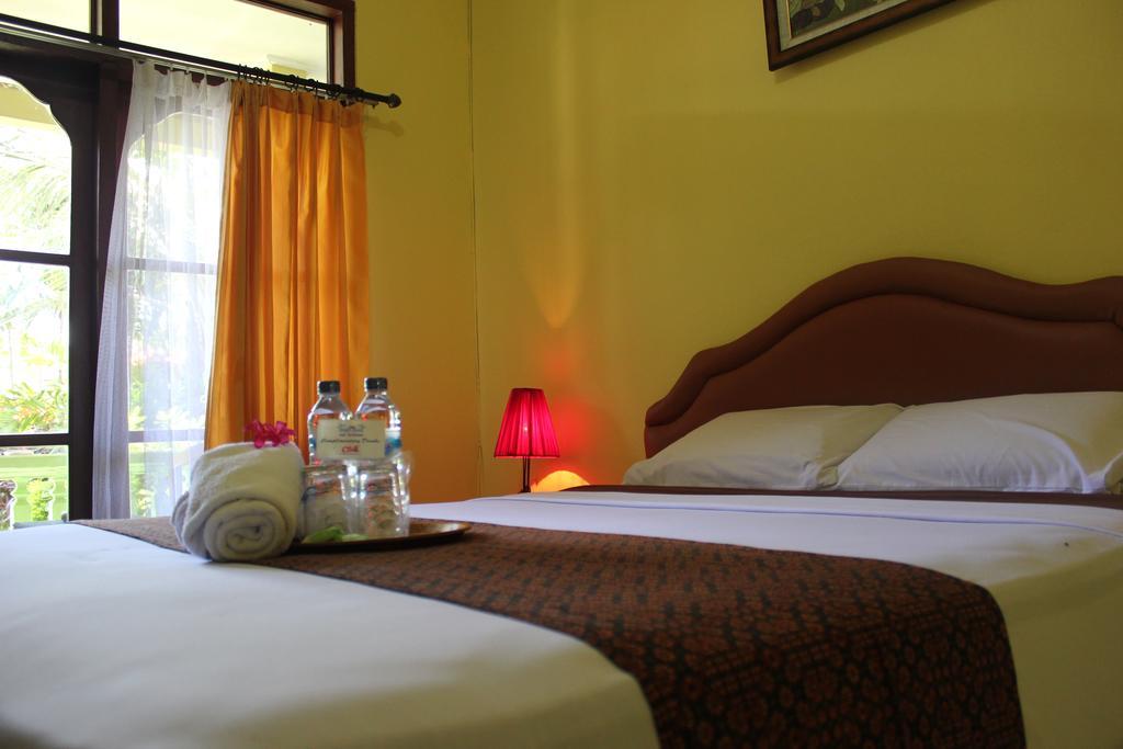 Hotel Puri Nusantara 庫塔 外观 照片