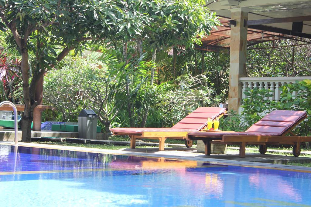 Hotel Puri Nusantara 庫塔 外观 照片