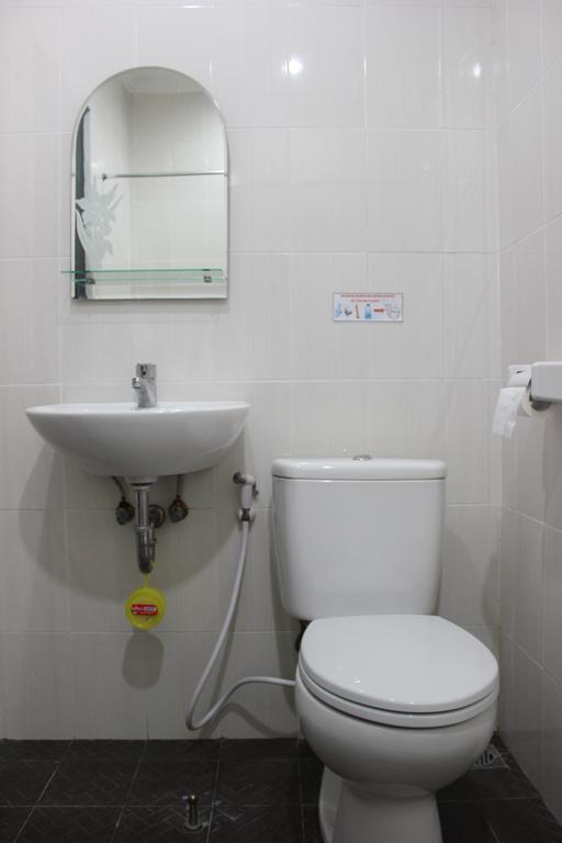 Hotel Puri Nusantara 庫塔 外观 照片