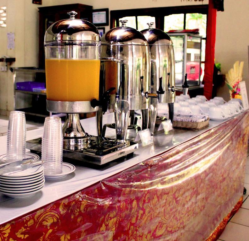 Hotel Puri Nusantara 庫塔 外观 照片